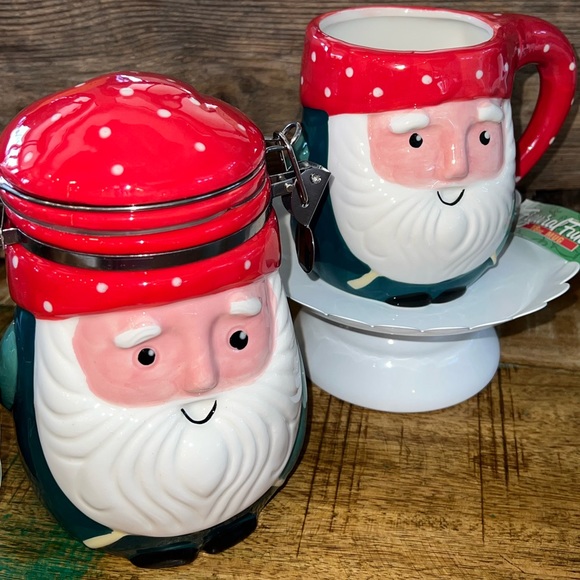 Gnome coffee mug and canister set. NWT. - Picture 5 of 7